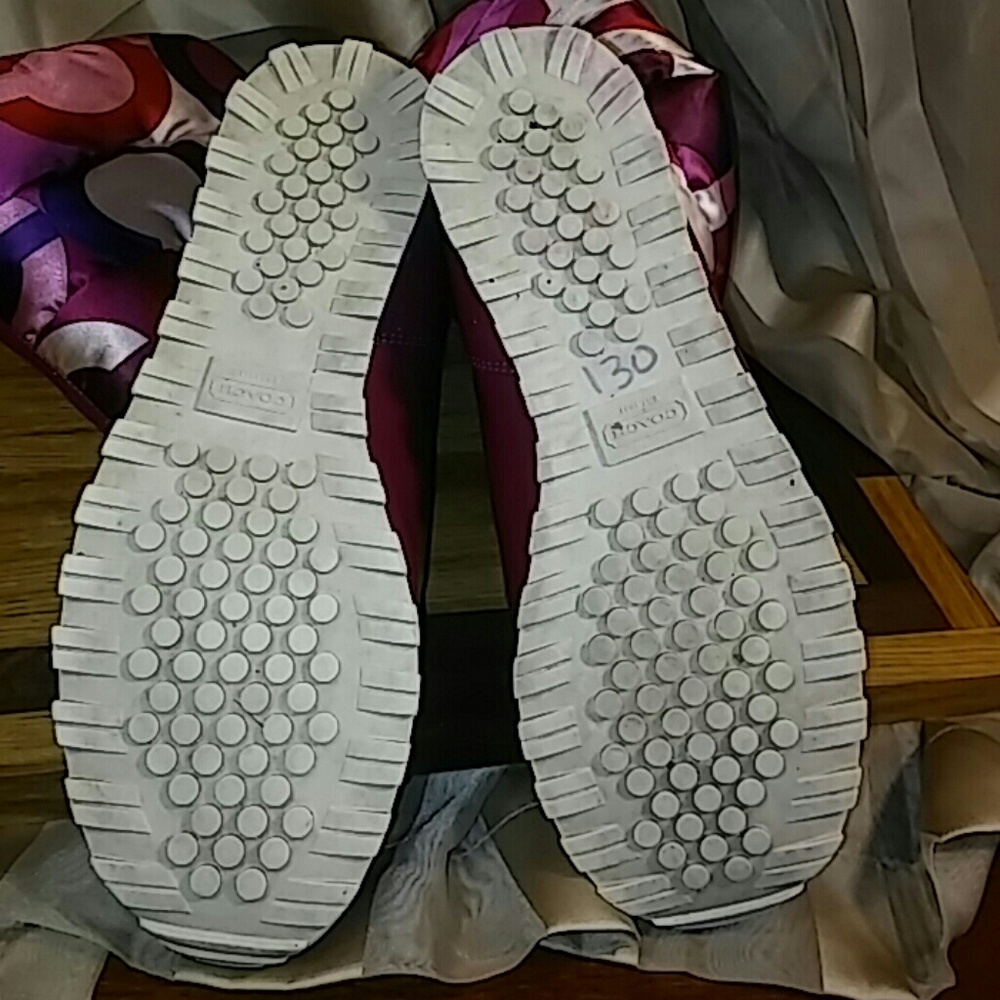 Coach winter boots. Hostess Pick!!! - Picture 3 of 4